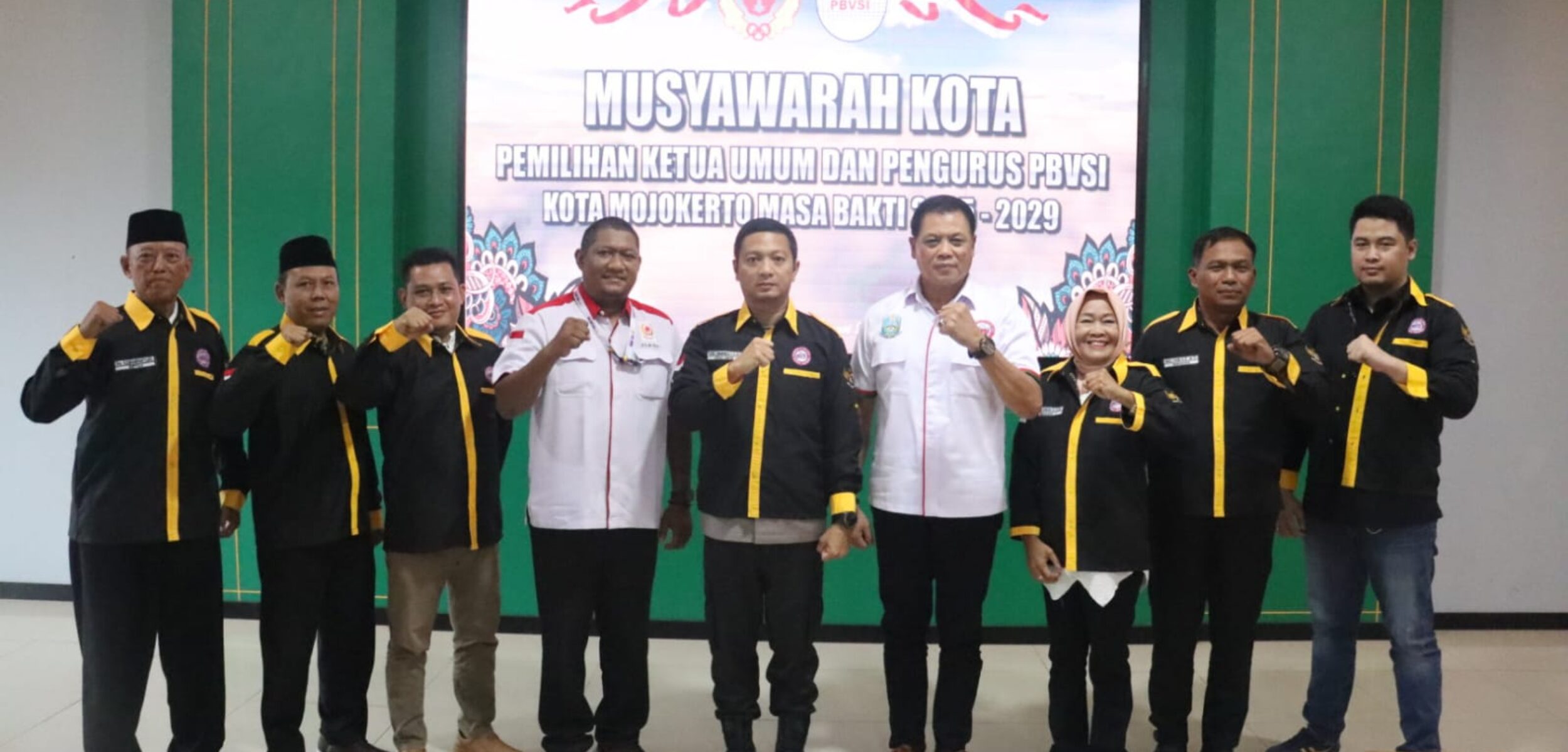 F1041FC3 CA20 4DC9 8F43 93CDCC38734E