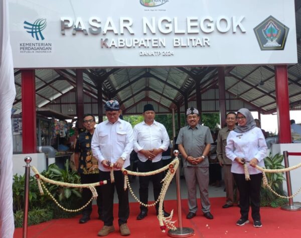 Mendag Resmikan Pasar Nglegok Blitar, Buka Peluang Pelaku UMKM Berkembang