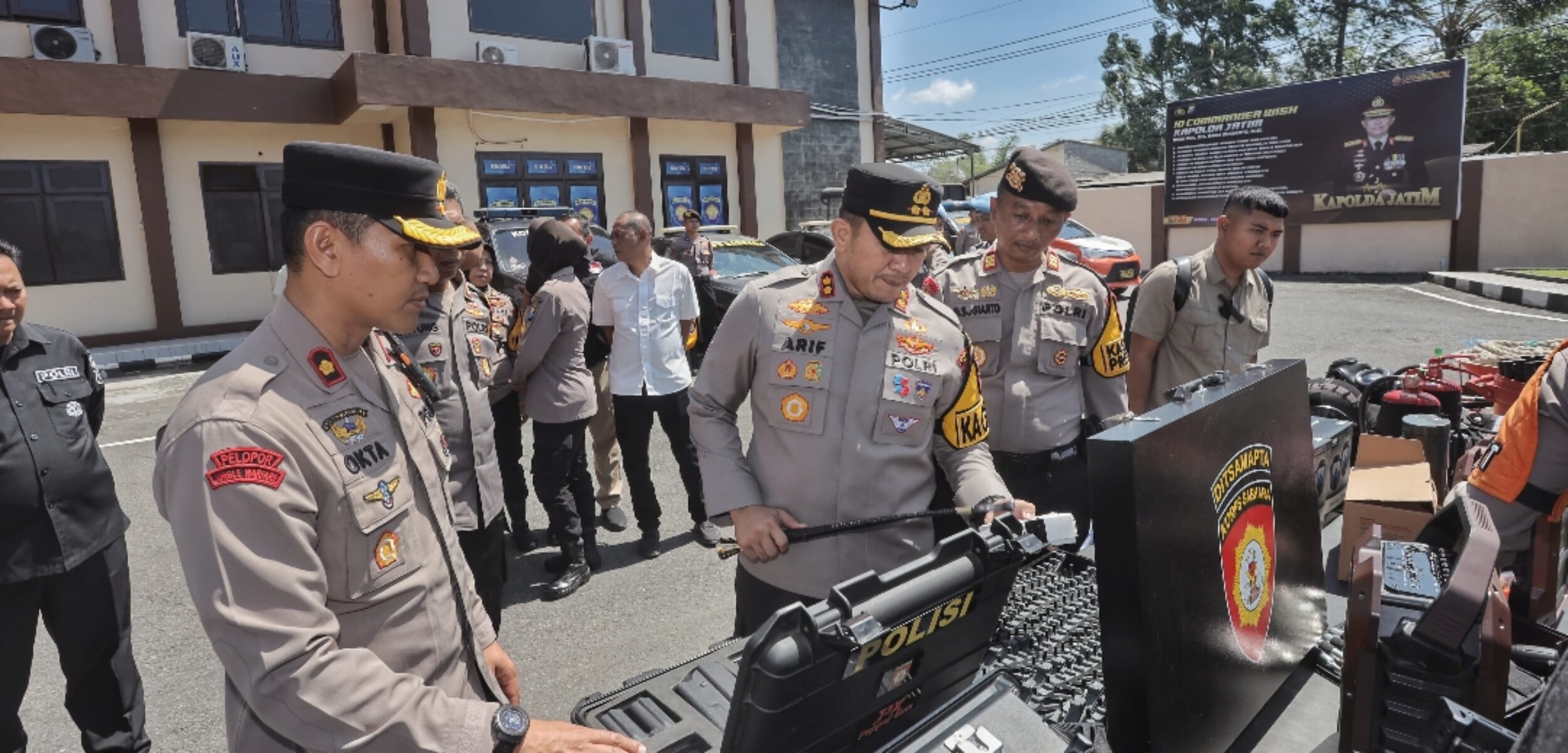 Kapolres Blitar Pastikan Kesiapan Sarpras untuk Jaga Keamanan