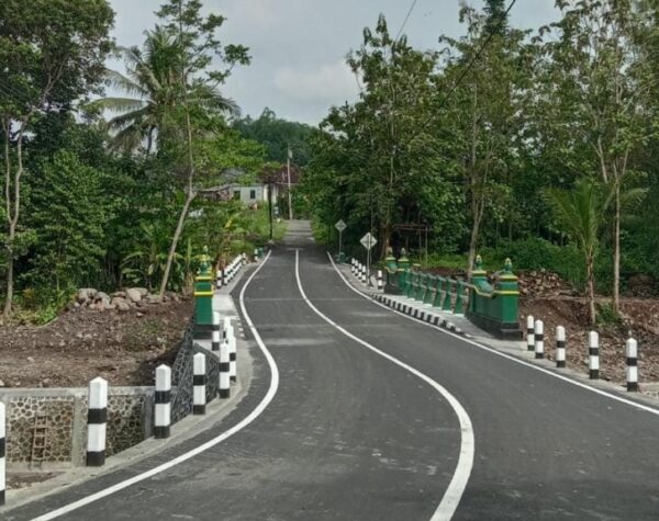 Terdampak Efisiensi, Tiga Proyek Peningkatan Jalan di Sleman Dibatalkan
