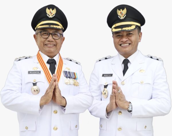 Rijanto-Beky Herdihansyah Resmi Dilantik sebagai Bupati dan Wakil Bupati Blitar, Sepakat Bersama Sampai Akhir Masa Jabatan
