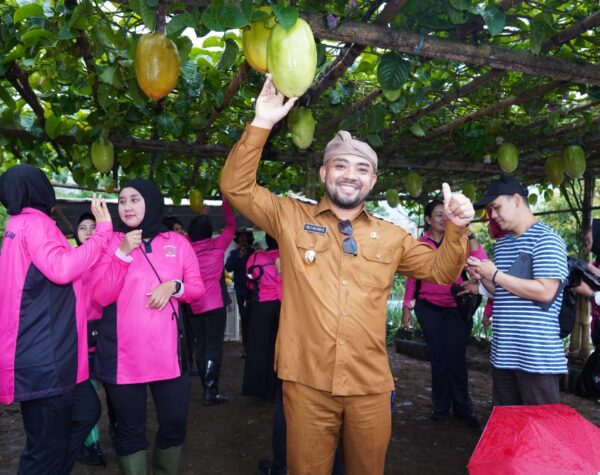 Dukung Ketahanan Pangan, Wawali Kota Batu Hadiri Launching Penguatan Program Pekarangan Pangan Lestari