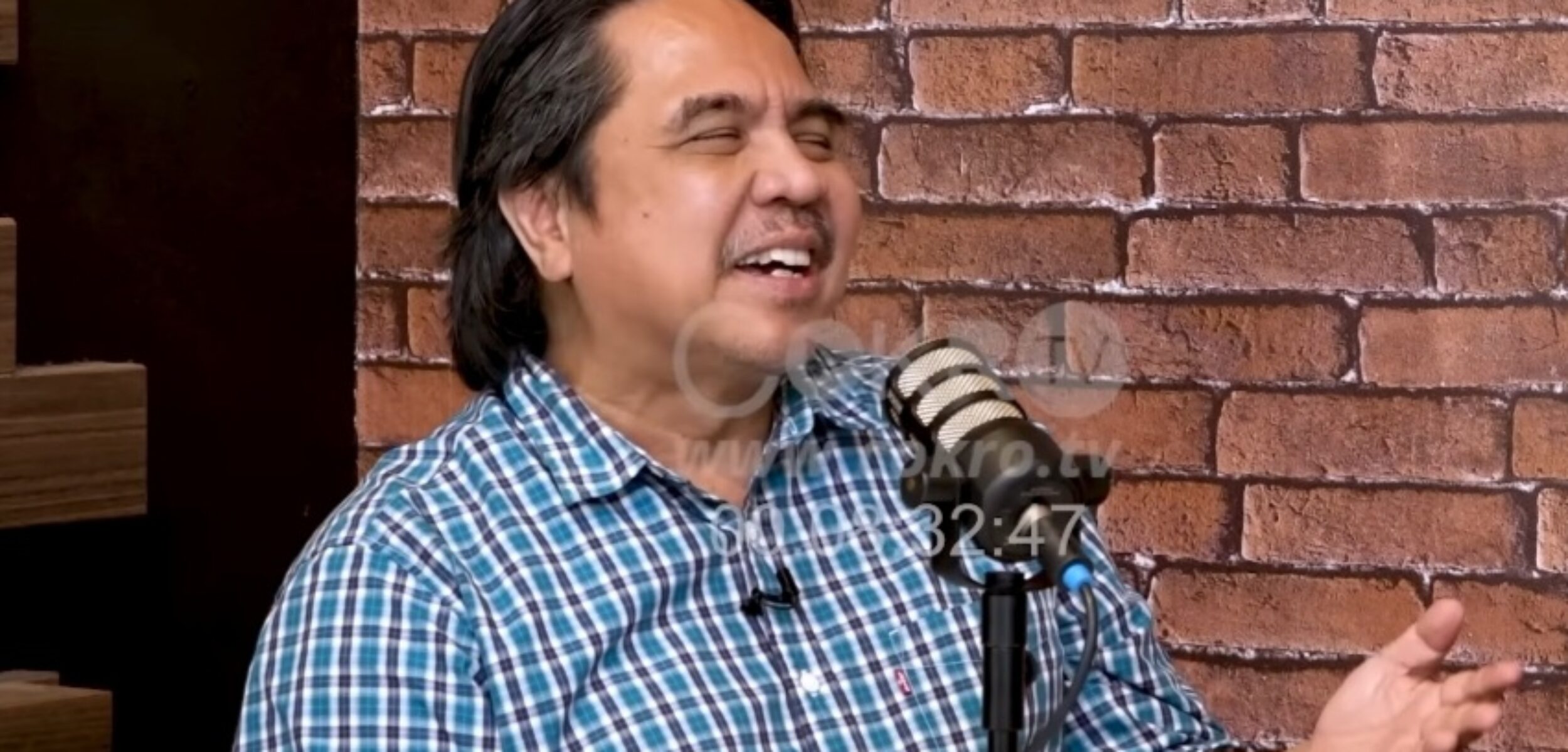 SmartSelect 20250204 063009 YouTube