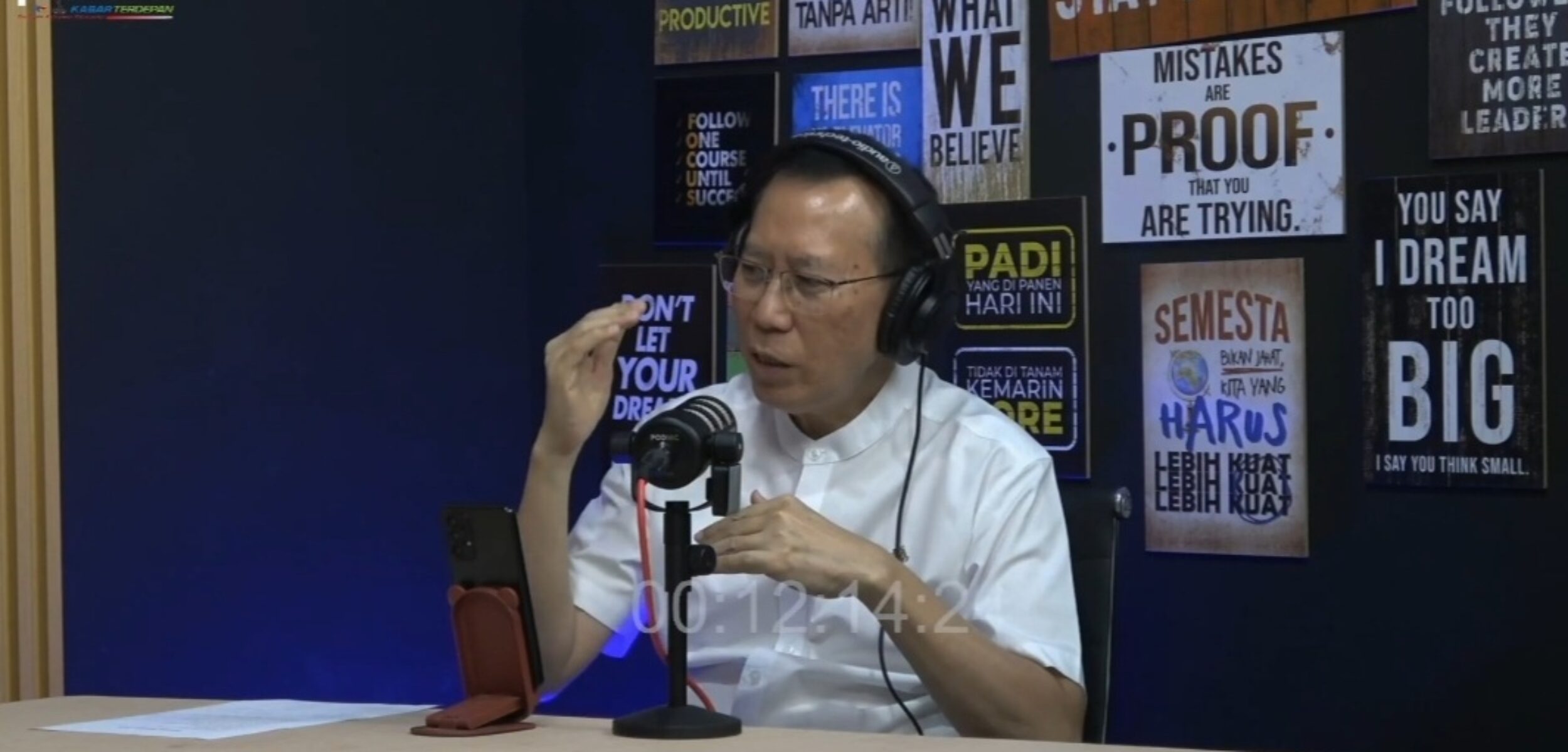 SmartSelect 20250220 015102 YouTube