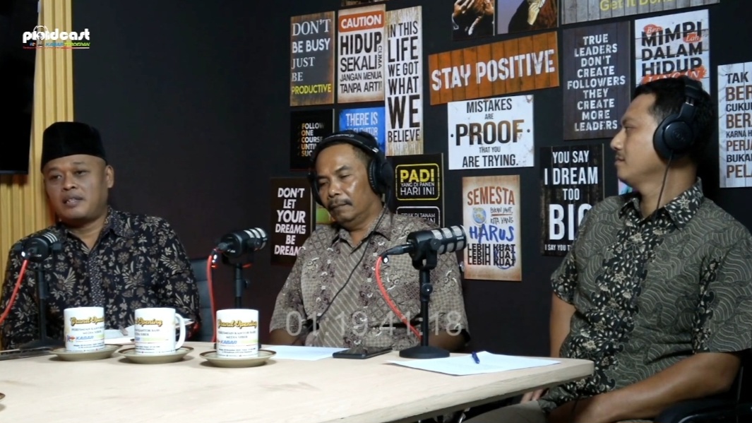 SmartSelect 20250221 150631 YouTube