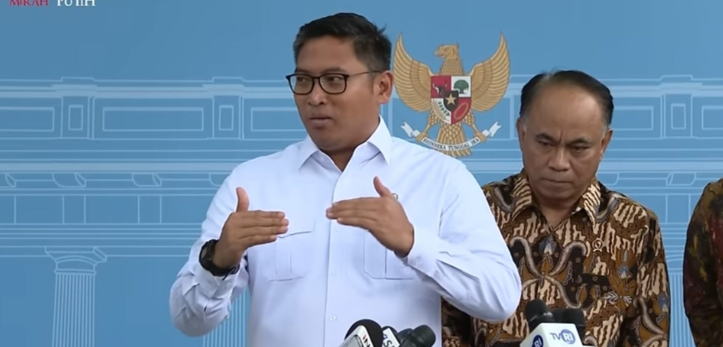 SmartSelect 20250225 143314 YouTube