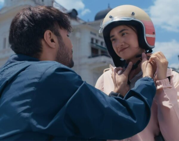 Diangkat dari Novel Karya Puthut EA, Simak Sinopsis Film Cinta Tak Pernah Tepat Waktu