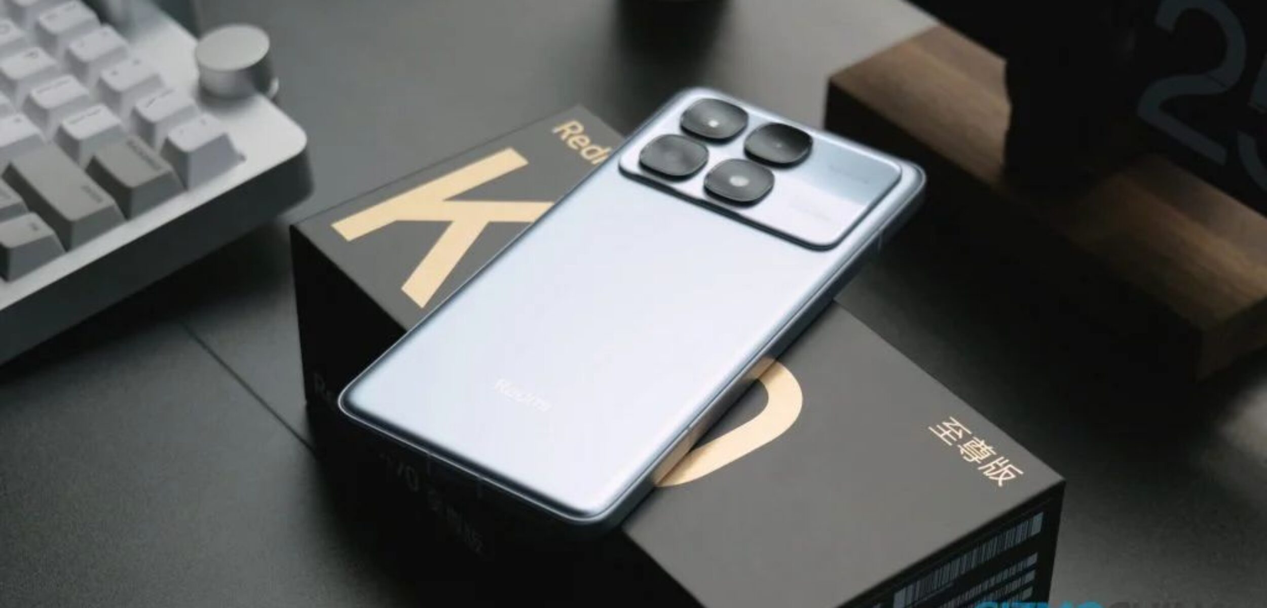 Redmi K80 Ultra Dikabarkan Hadir dengan Baterai Jumbo 7.000mAh+