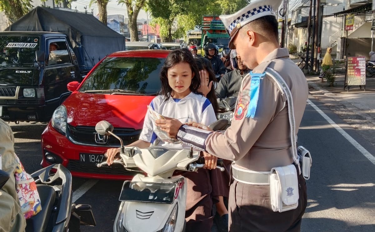 WhatsApp Image 2025 02 14 at 1.55.42 PM