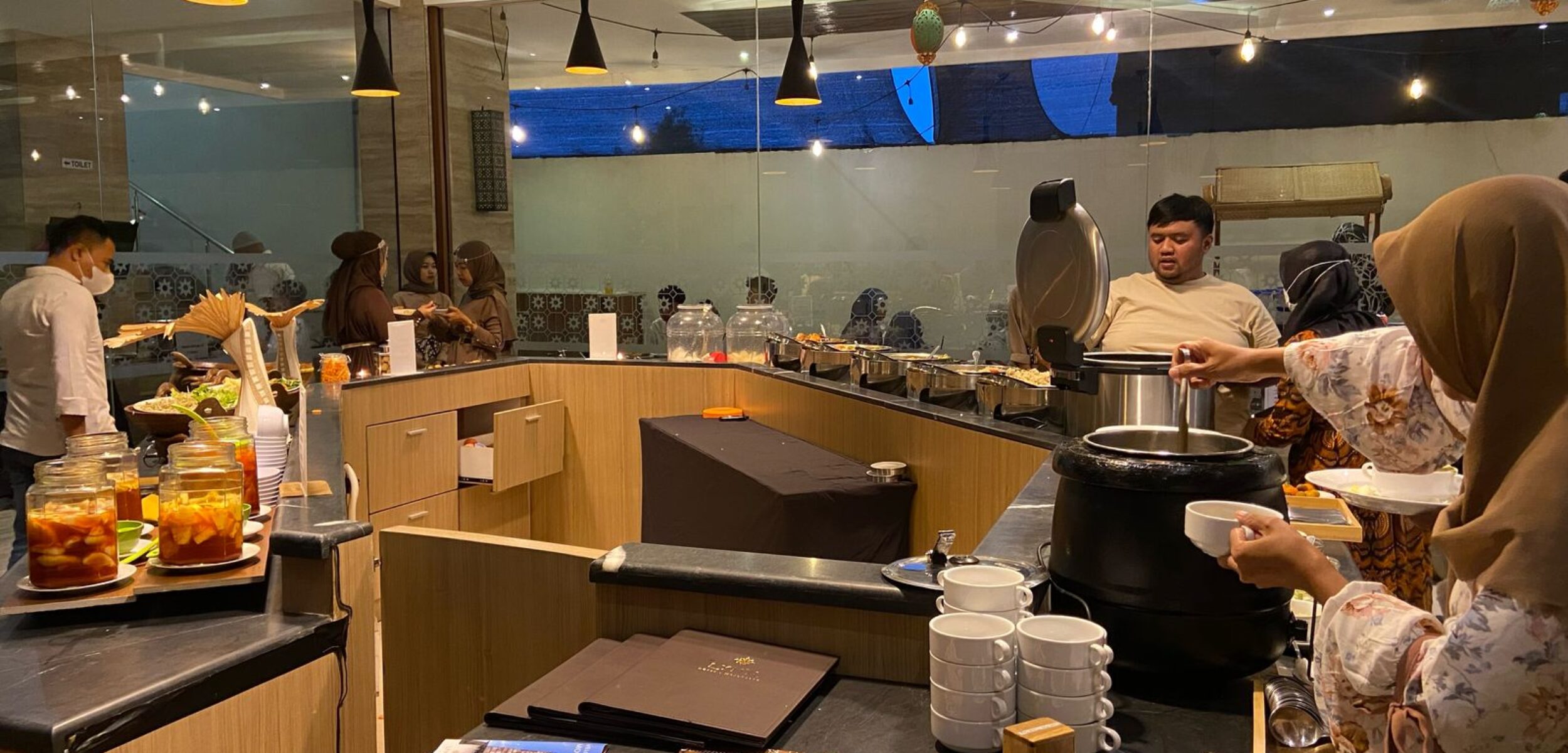 9D55F99D 0472 4462 8967 3C9BD0D5EF1D 2 9D55F99D 0472 4462 8967 3C9BD0D5EF1D