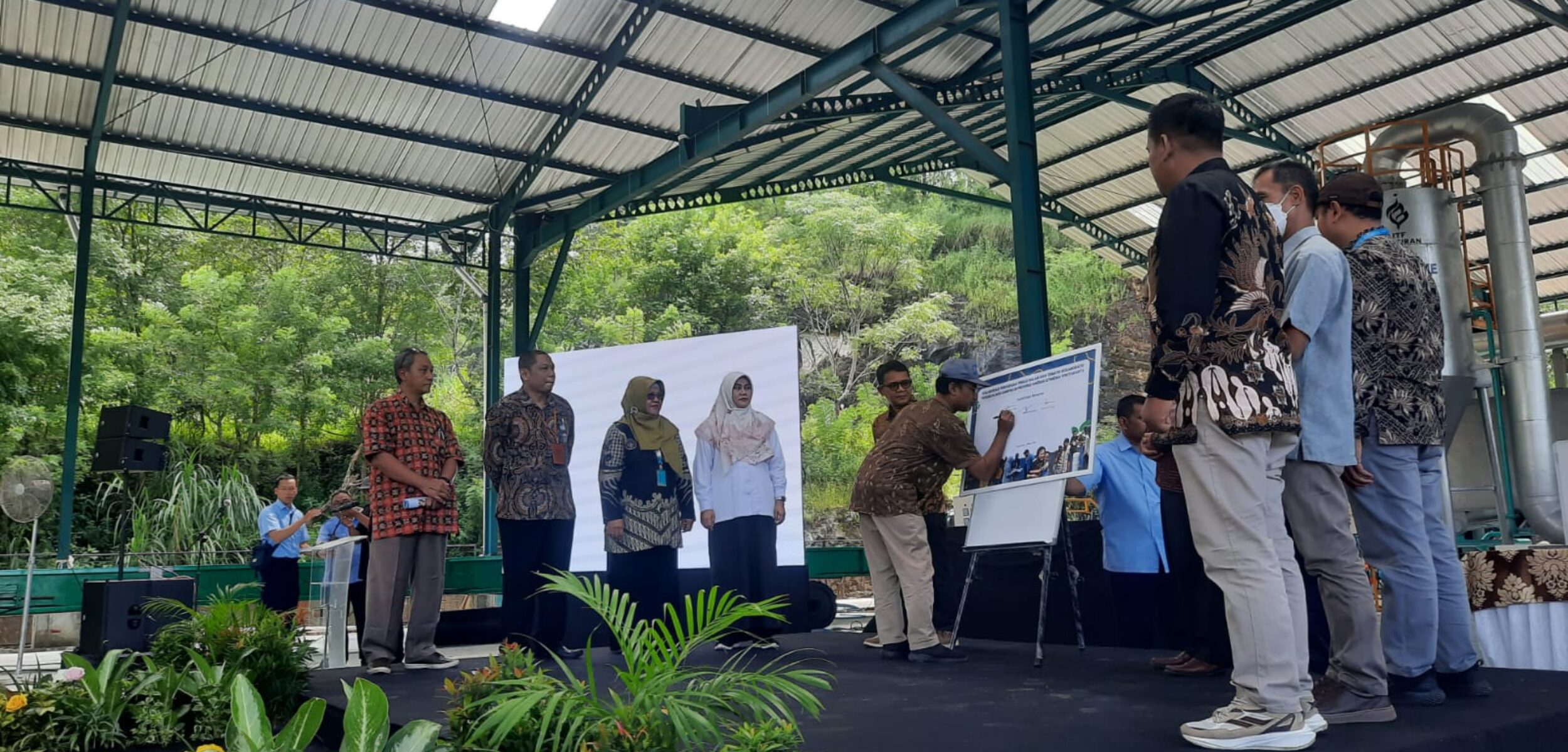 Pemda DIY Buat Komitmen Pengelolaan Sampah, Ajak 11 Kampus Terbaik di Yogyakarta