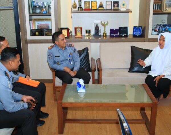 Kolaborasi Lapas dan Dinsos PPKB Banyuwangi Berikan Pendampingan Psikososial Warga Binaan