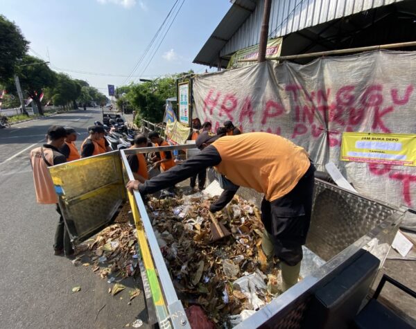 Ratusan Petugas Kebersihan di Kota Yogyakarta Siap Diterjunkan saat Libur Lebaran
