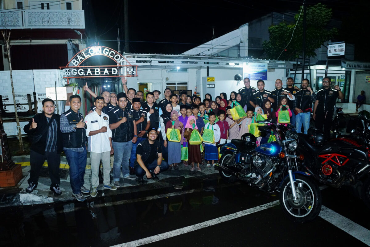 Tak hanya Yayasan Al Kahfi, HDCI Mojokerto juga memberikan santunan kepada anak yatim di Tawassul Bil Yatim A3R