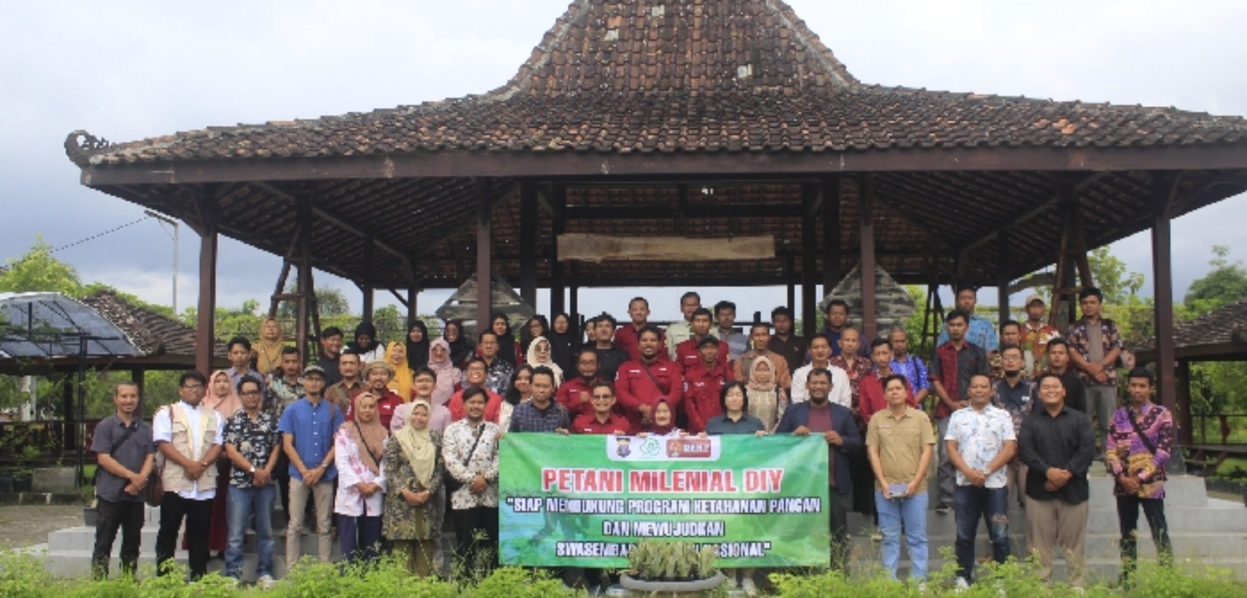 MG 0846 copy 700x465