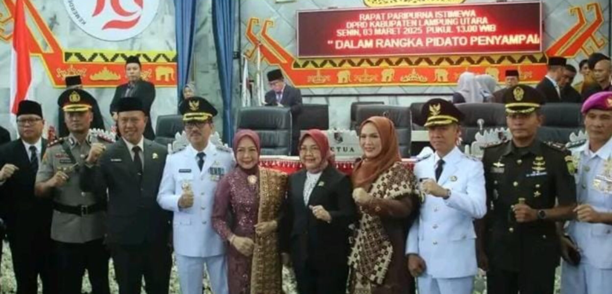 Bupati Lampung Utara Sampaikan Visi-Misi dalam Rapat Paripurna