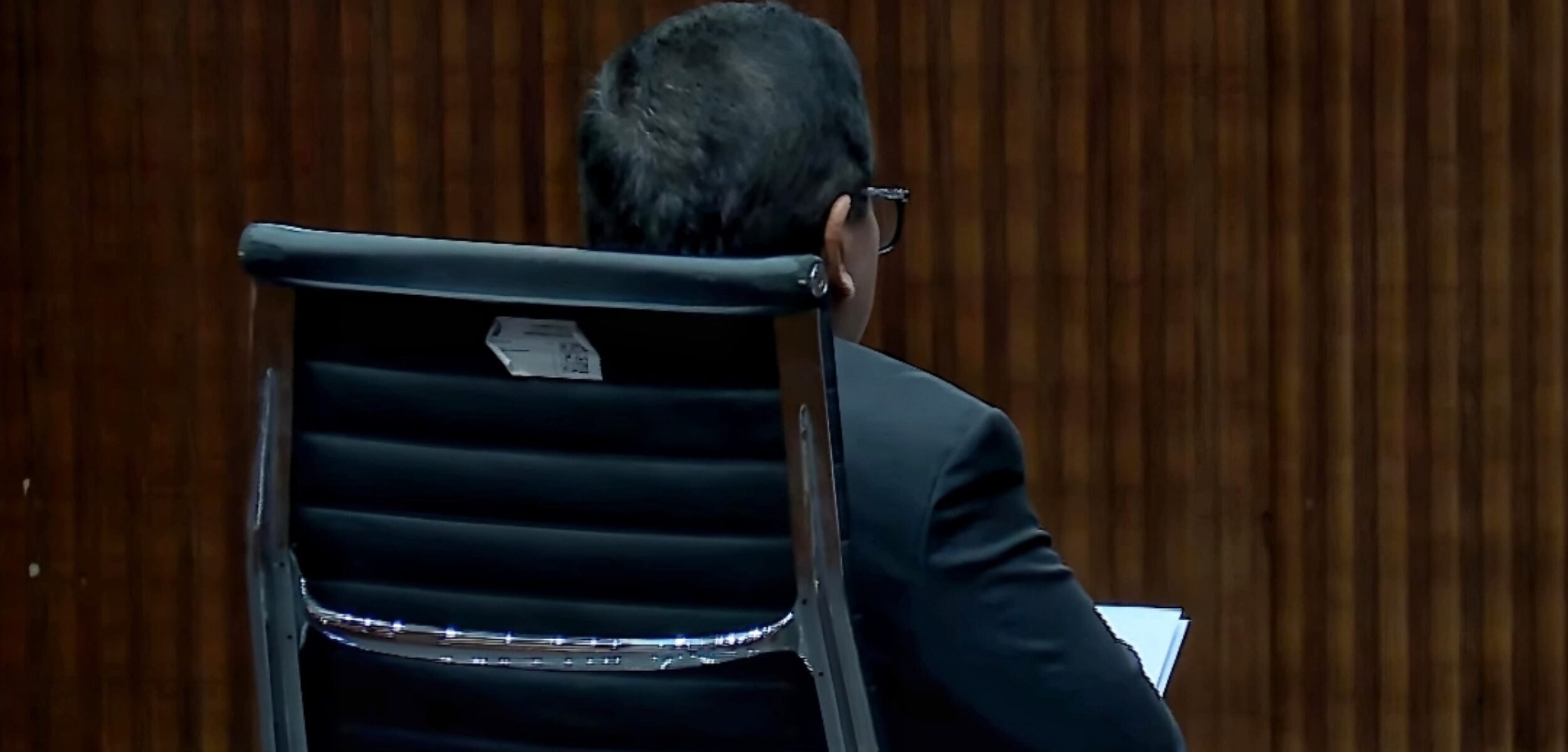 Bacakan Eksepsi, Hasto Sebut Diancam Jadi Tersangka Jika PDIP Pecat Jokowi