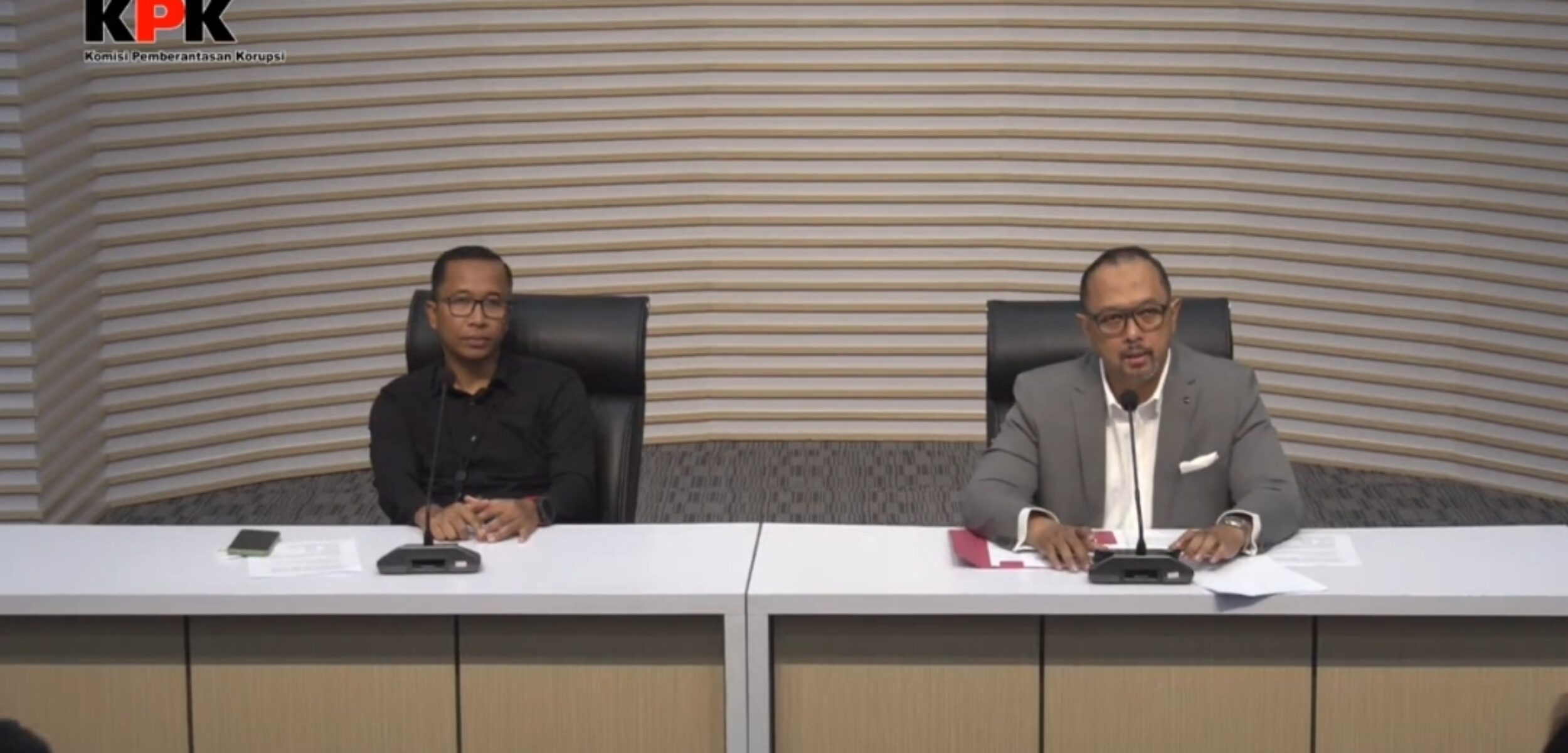 SmartSelect 20250313 192239 YouTube