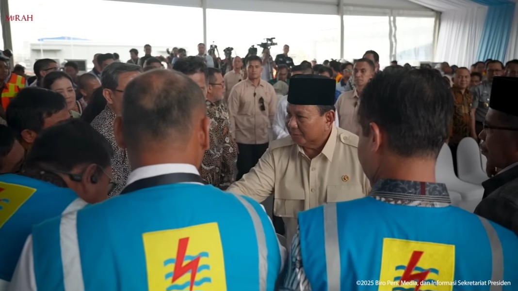 SmartSelect 20250318 093602 YouTube