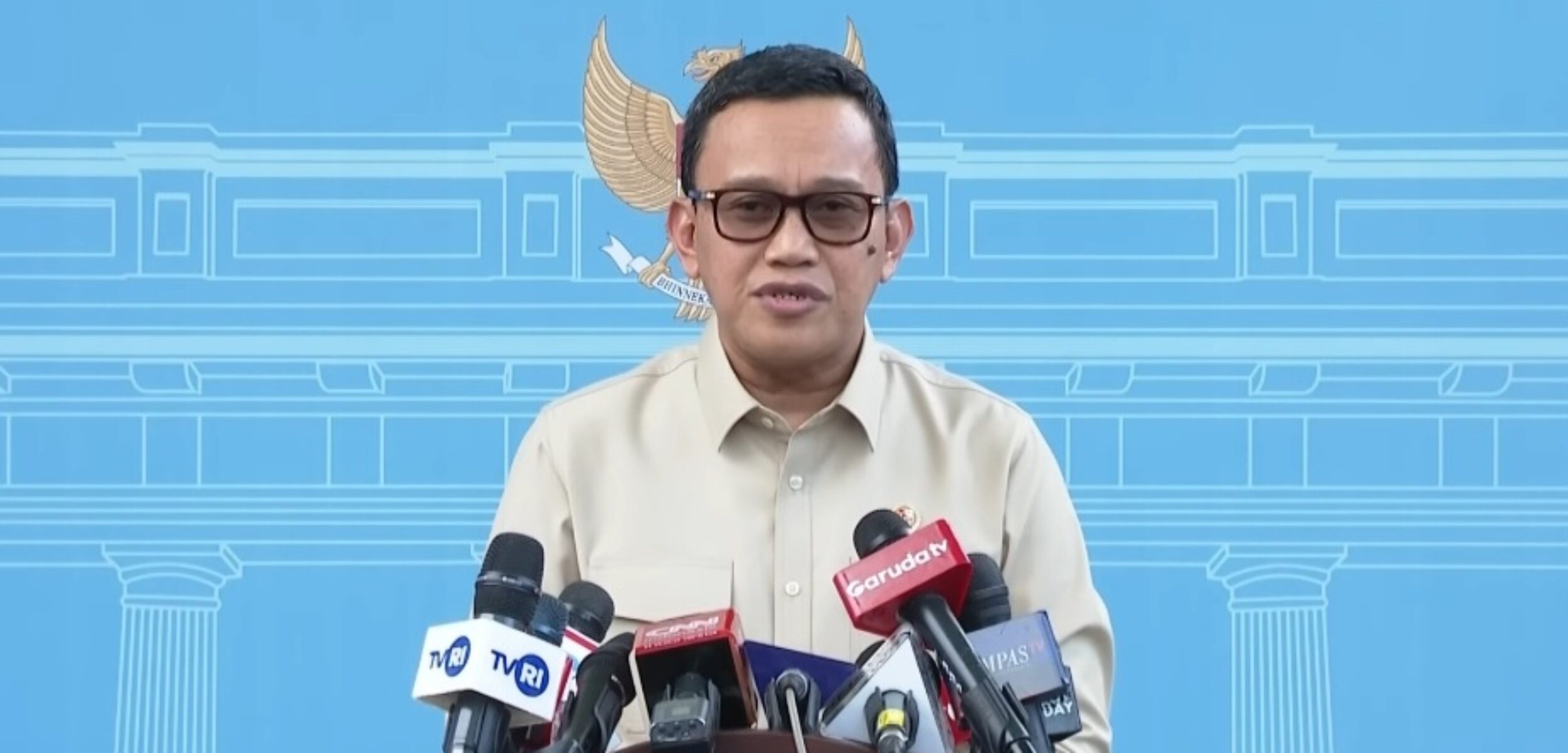 SmartSelect 20250318 130653 YouTube