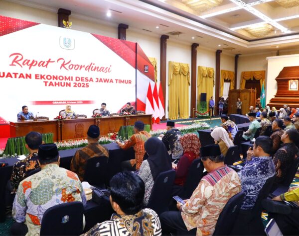 Hadiri Rapat Penguatan Ekonomi Desa, Bupati Mojokerto Dukung Peningkatan Kesejahteraan Masyarakat