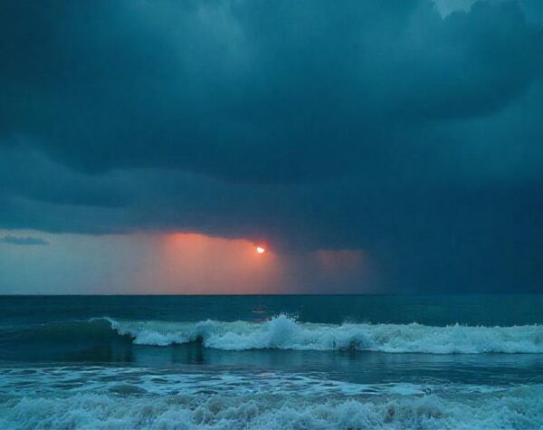 Prakiraan Cuaca Kota Mojokerto Akhir Pekan 22-23 Maret 2025: Berawan hingga Hujan