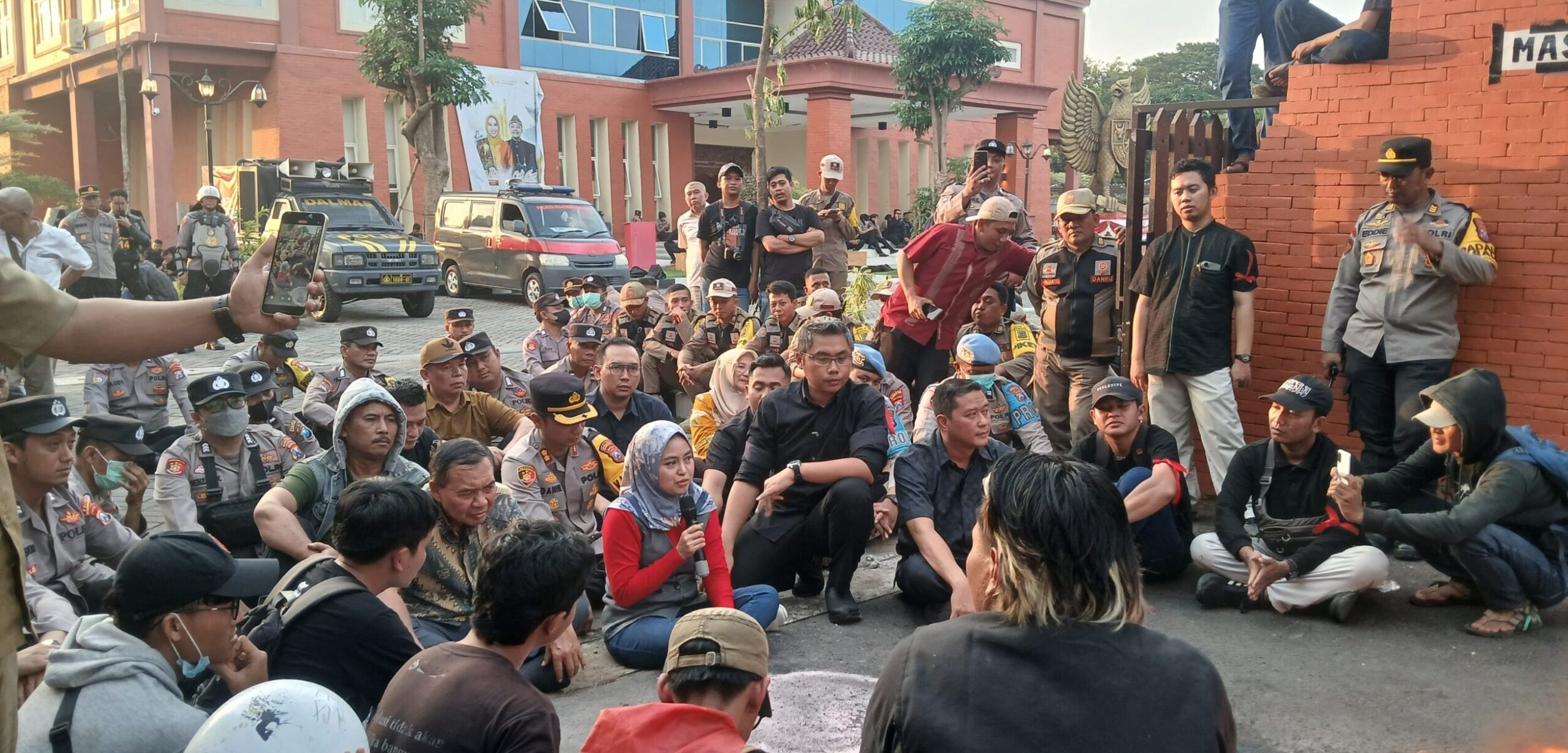 WhatsApp Image 2025 03 25 at 6.16.49 PM