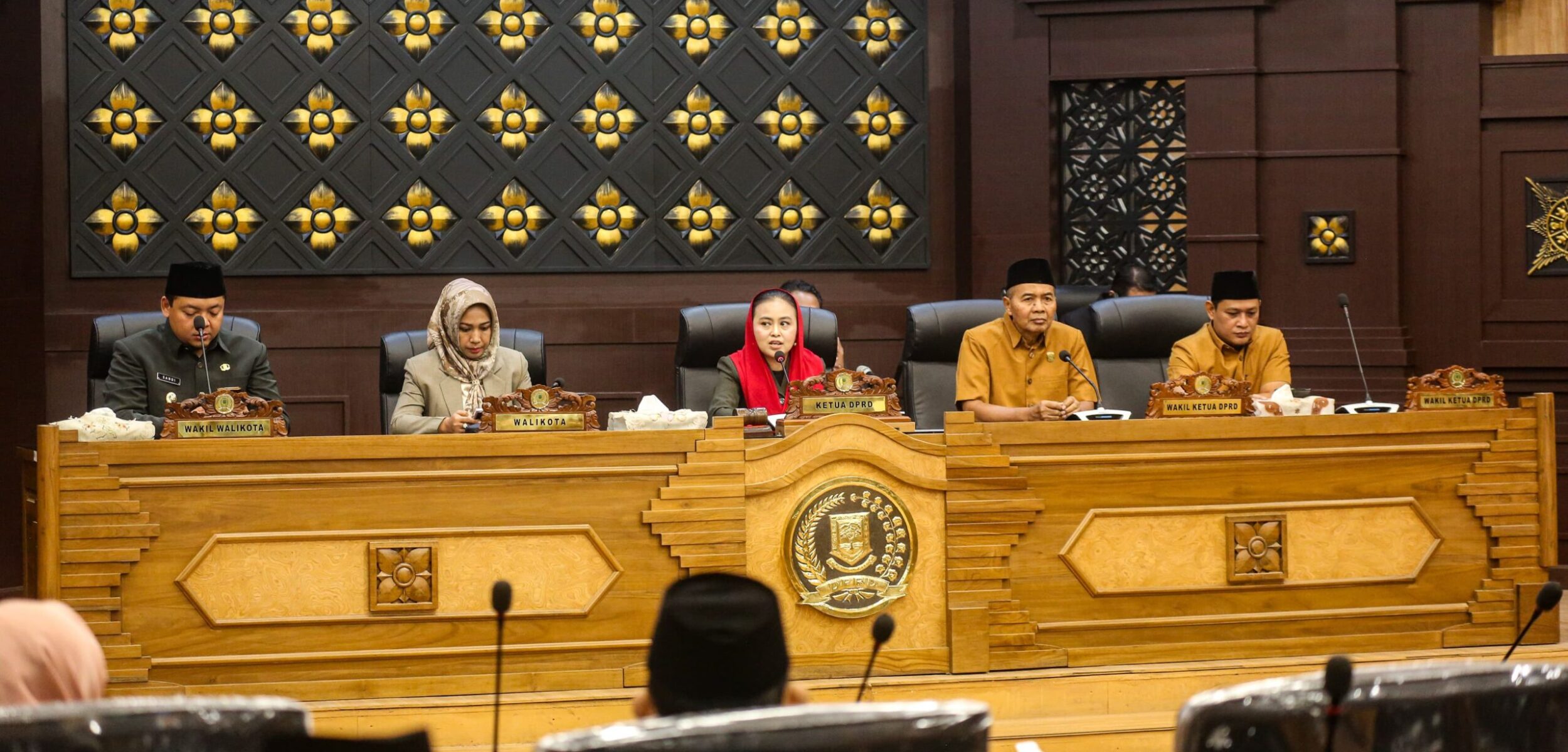 Rapat Paripurna DPRD Kota Mojokerto, Wali Kota Sampaikan Rancangan Awal RPJMD 2025-2029