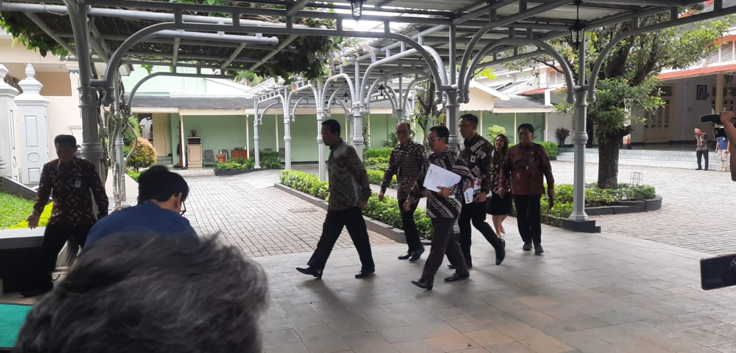 Bertemu Gubernur DIY Sri Sultan HB X, Wali Kota Yogyakarta Paparkan Sejumlah Arahan