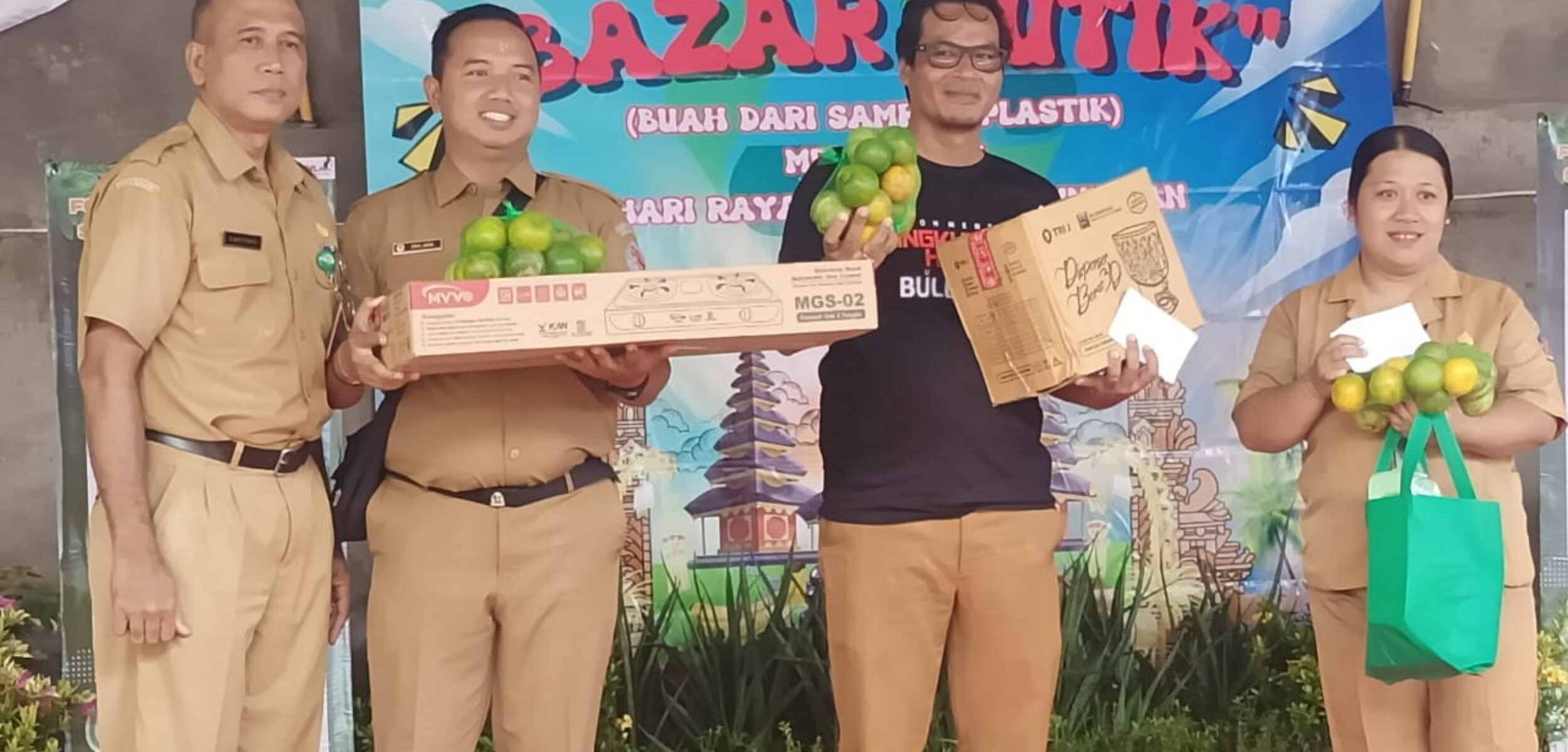 Terobosan Kreatif Buleleng, Sampah Plastik Jadi Berkah