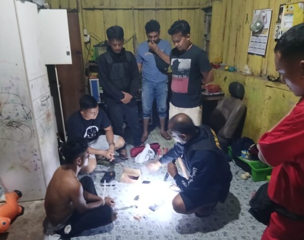 Satresnarkoba Polres Dharmasraya Ciduk Pengedar Sabu di Gunung Medan