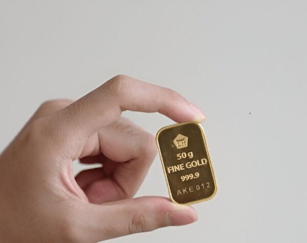 Harga Emas Antam Hari Ini 25 Juli 2025 Turun Lagi