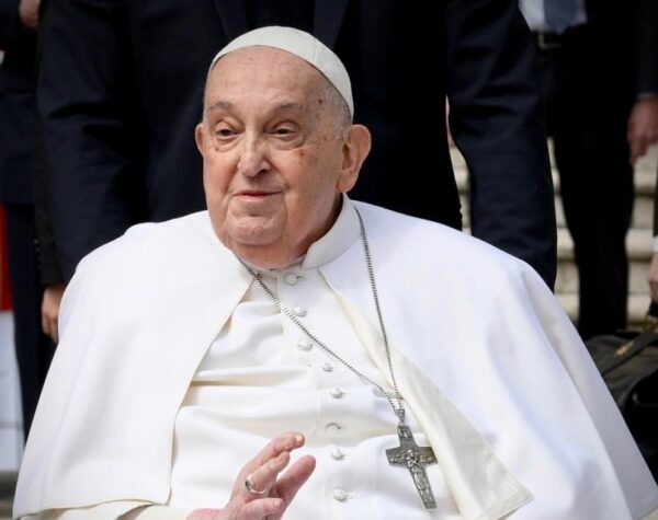 Paus Fransiskus Tutup Usia, Wariskan Jejak Reformasi Gereja