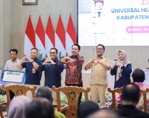 Pemkab Jember Launching UHC Prioritas, Direktur Kepesertaan BPJS Beri Apresiasi