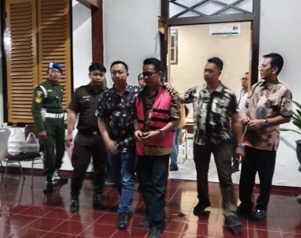 Dugaan Korupsi Dam Kali Bentak, Kabid SDA Dinas PUPR Ditahan Kejari Kabupaten Blitar