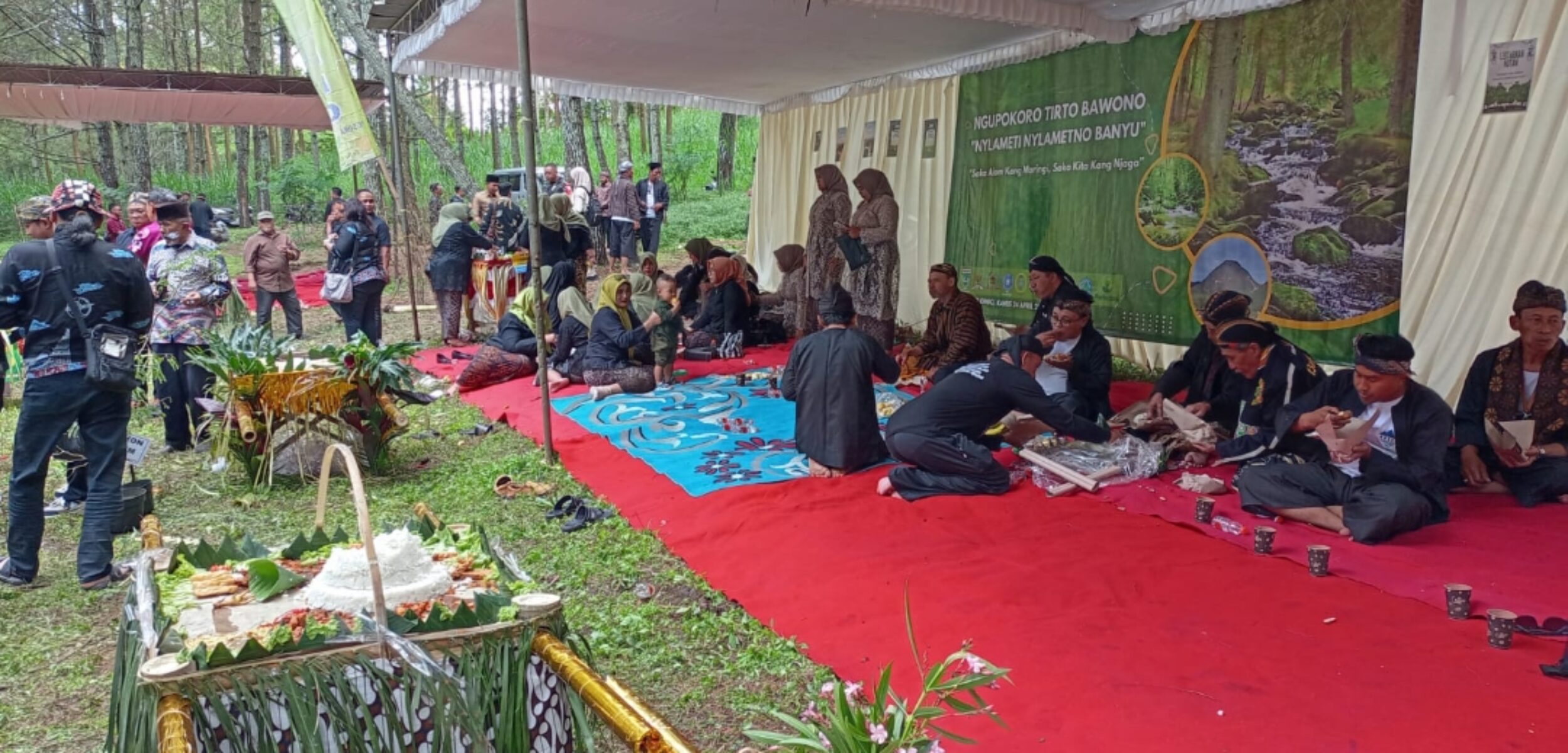 Selamatan Sumber Mata Air di Payung Pinus Jalibar Batu, Wujud Ucapan Rasa Syukur