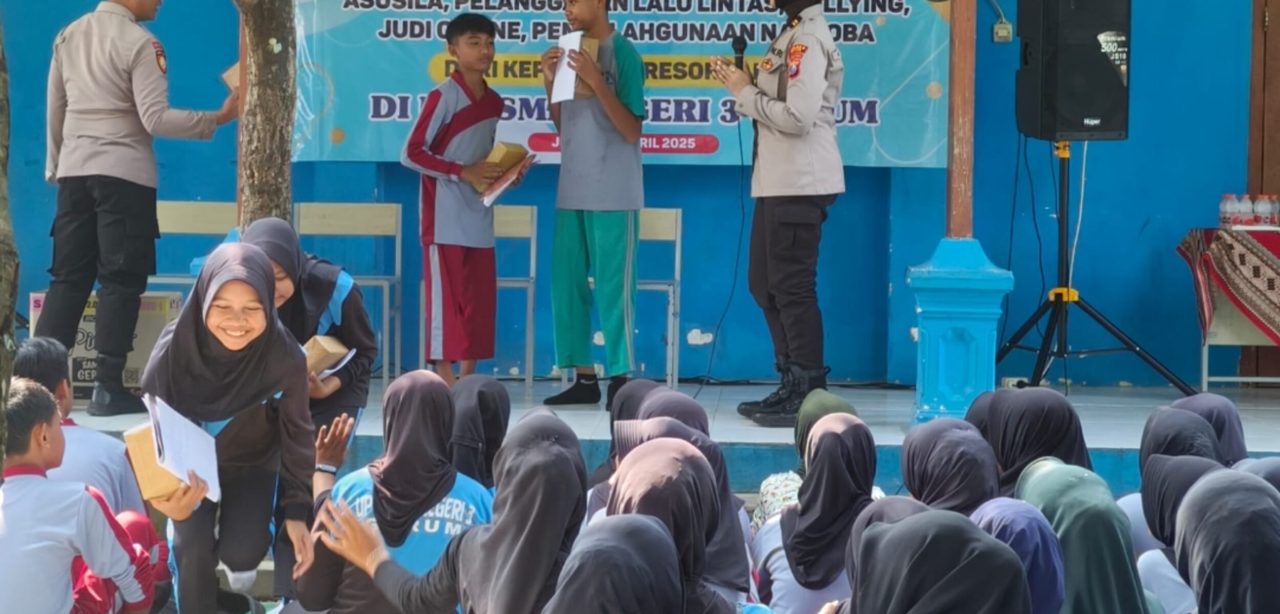 Ratusan Siswa SMPN 3 Garum Blitar Antusias Ikuti Sosialisasi Edukatif Polres Blitar