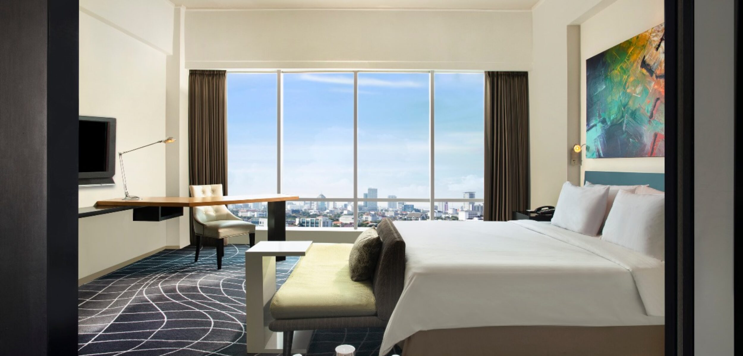 ARTOTEL TS Suites Surabaya Jadi Favorit Staycation Lebaran 2025, Okupansi Tembus 95 Persen