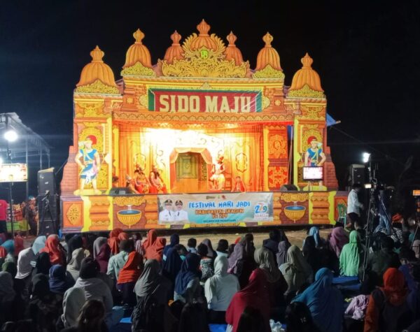 Nonton Ketoprak, Bupati Sragen Bernostalgia ke Masa Kecil