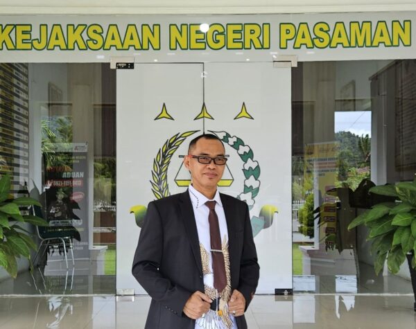 BREAKING NEWS! Kejari Pasaman Tingkatkan Status Kasus Korupsi Donasi Gempa Malampah ke Penyidikan