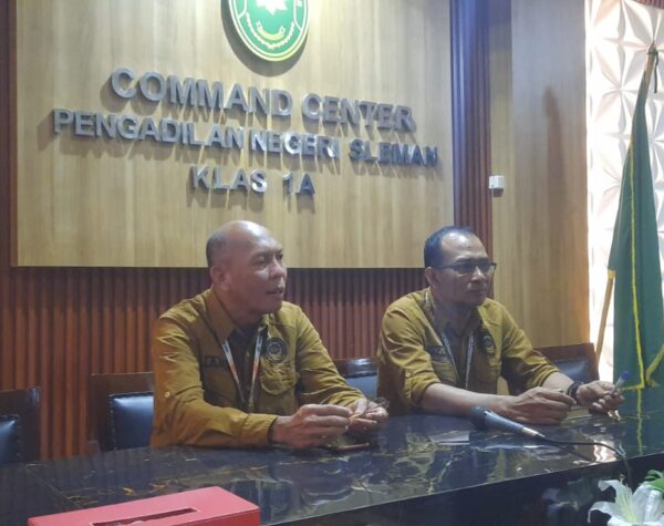 PN Sleman Bakal Gelar Persidangan Gugatan Ijazah Jokowi Besok, Terbuka Untuk Umum
