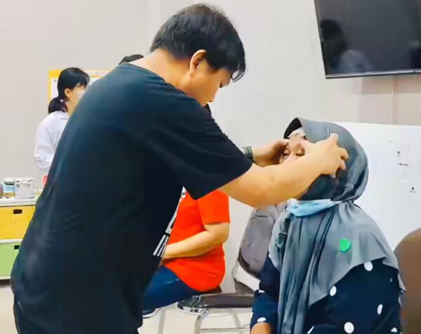 Terapi Holistik Gratis Gereja CMC Surabaya, Pengobatan Herbal yang Didorong Kasih