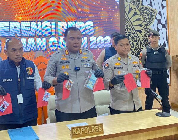 Kapolres Blora Ungkap Kronologi Tiga Wartawan Gadungan Asal Semarang Ditangkap, Terancam 9 Tahun Penjara
