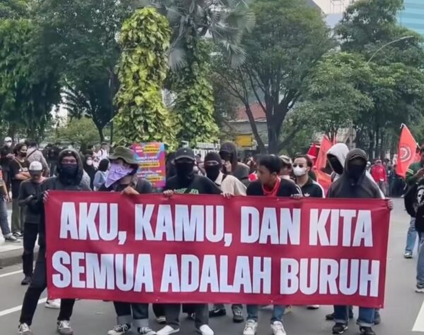 Ribuan Buruh di Jawa Timur Ikuti Aksi May Day, Ini 7 Pokok Tuntutannya!