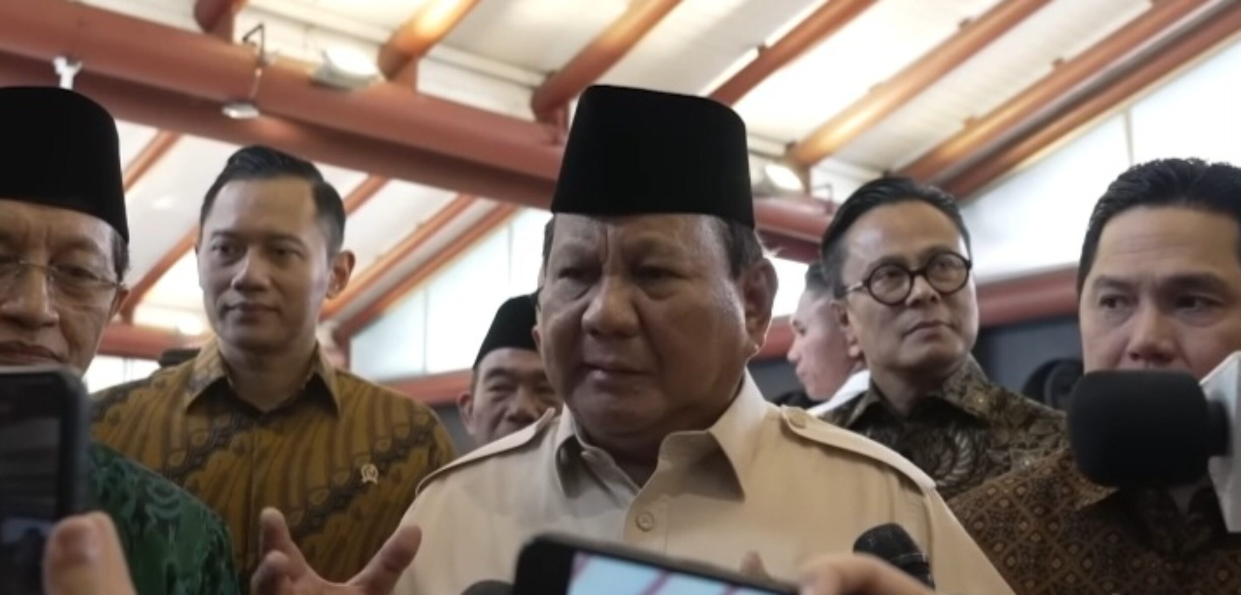 SmartSelect 20250505 125412 YouTube