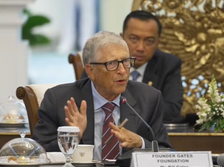 SmartSelect 20250507 181401 YouTube