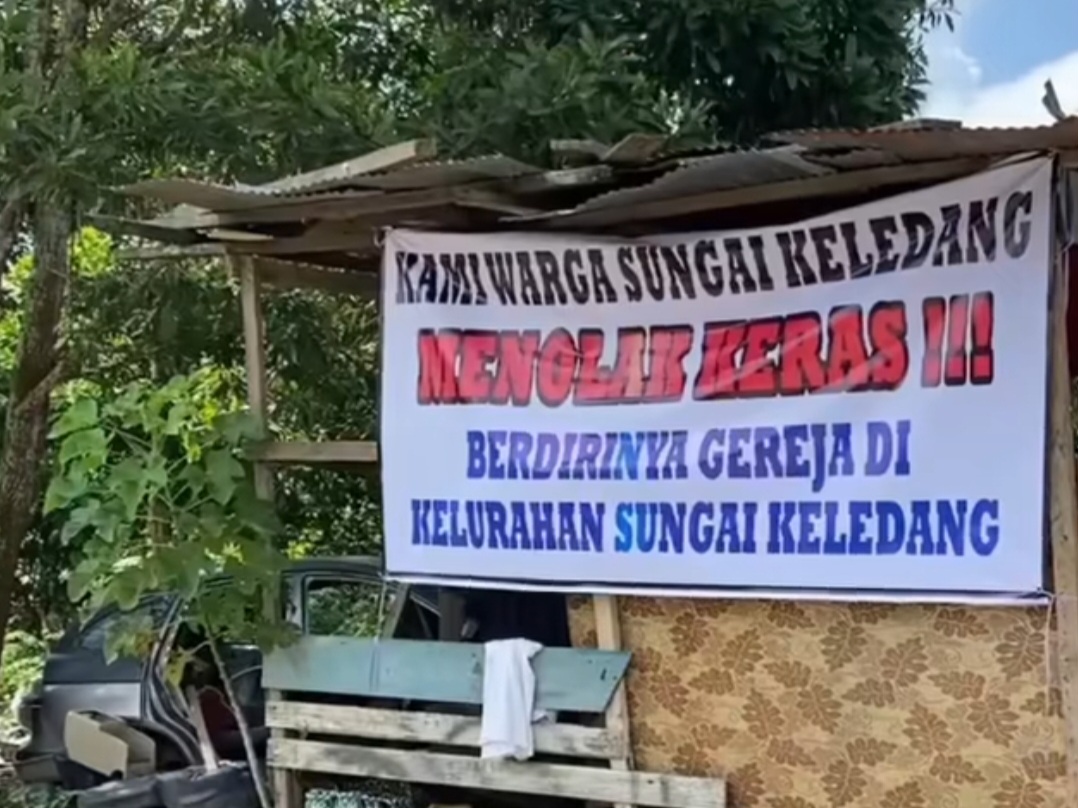 SmartSelect 20250527 102324 Facebook 1 SmartSelect 20250527 102324 Facebook