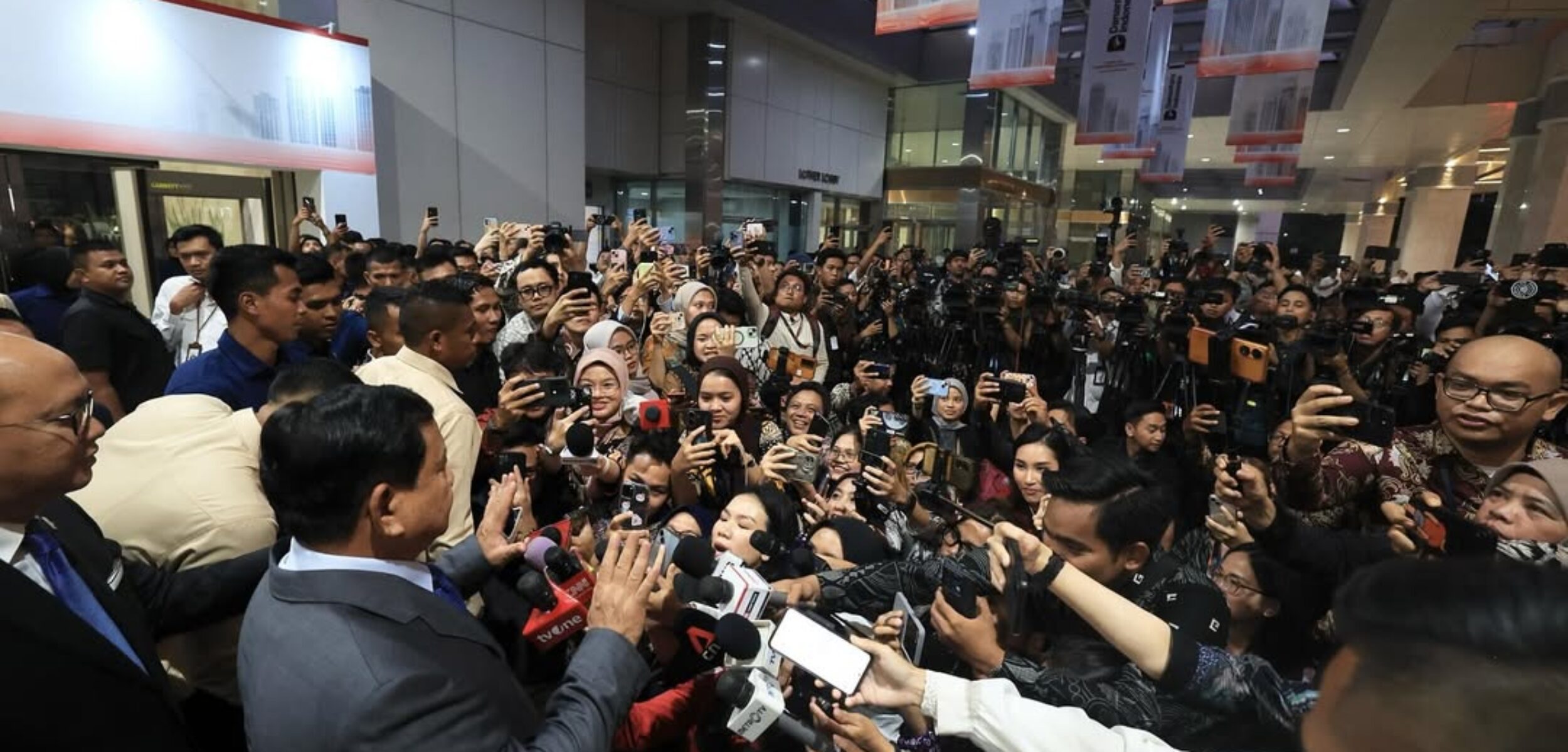 Alasan Prabowo Singkirkan Wartawan saat Beri Arahan di Town Hall Danantara
