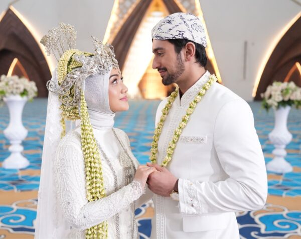 Omar Daniel dan Zulfa Maharani Alami Gangguan Jin Rumah Tangga di Film Dasim