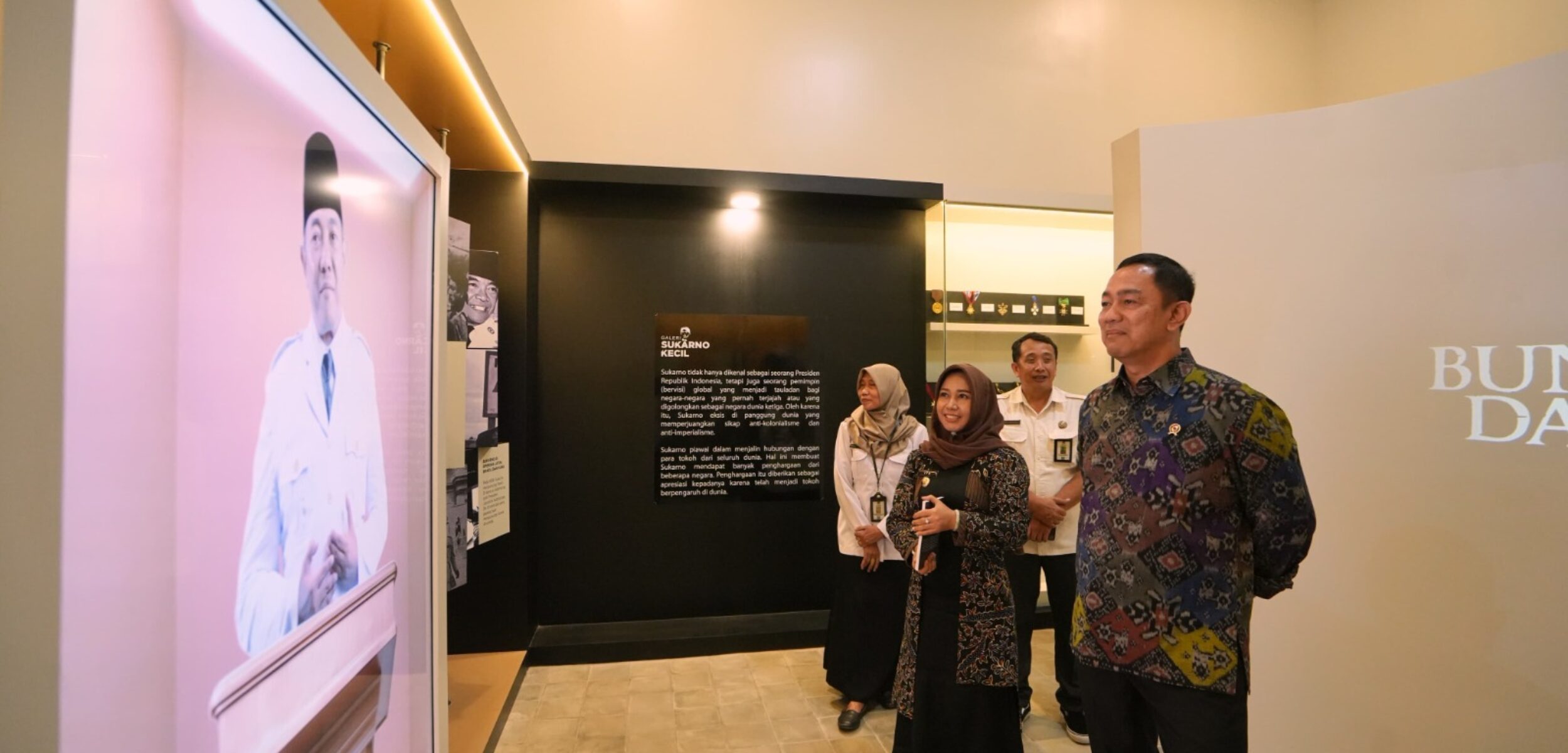 Kunjungi Galeri Soekarno, Kepala LKPP Apresiasi Upaya Wali Kota Mojokerto Lestarikan Sejarah